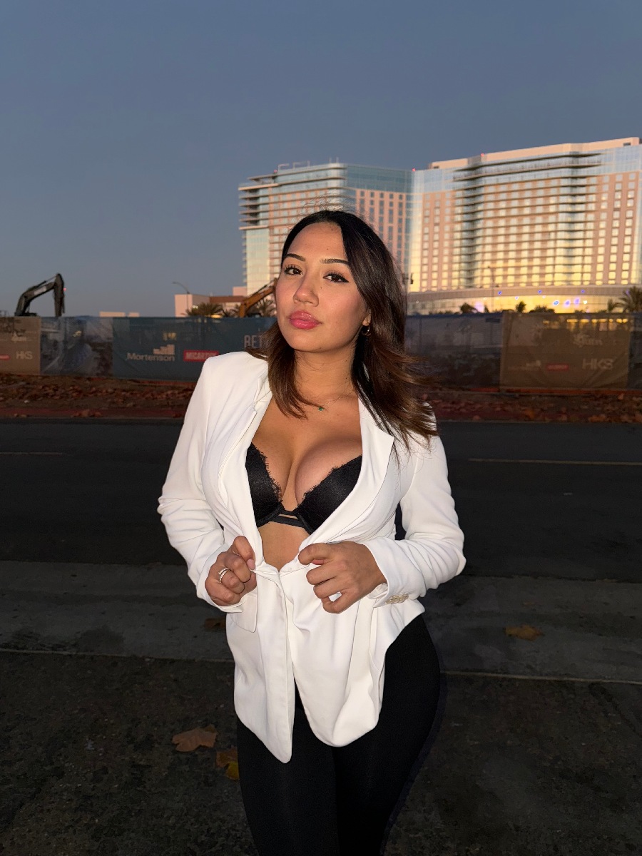 Take a pause and enjoy Ali Cruz — streaming from Sukhum