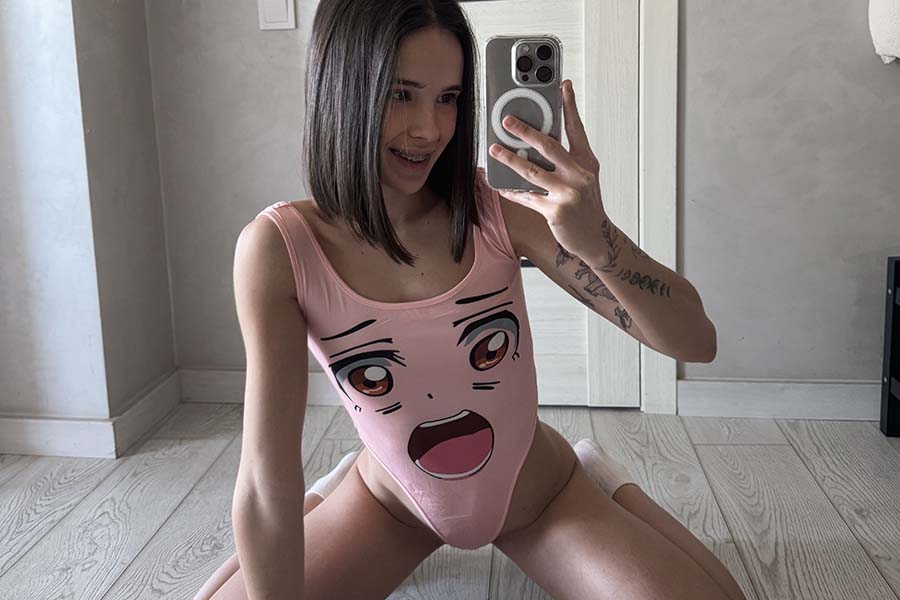 Model Tina in Sukhum